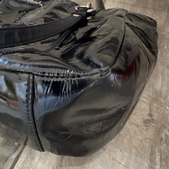 Embossed coach bag - Picture 5 of 15